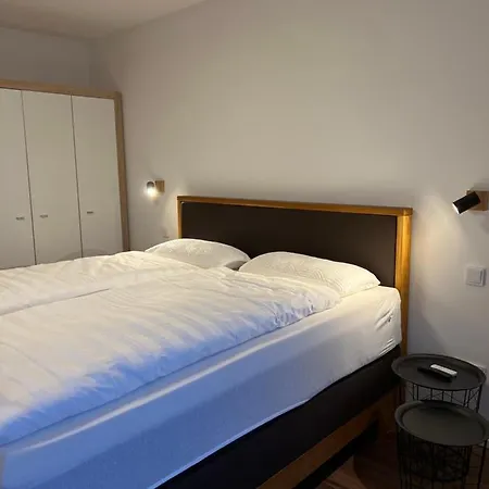 City Apartment - Laim - Mountain View